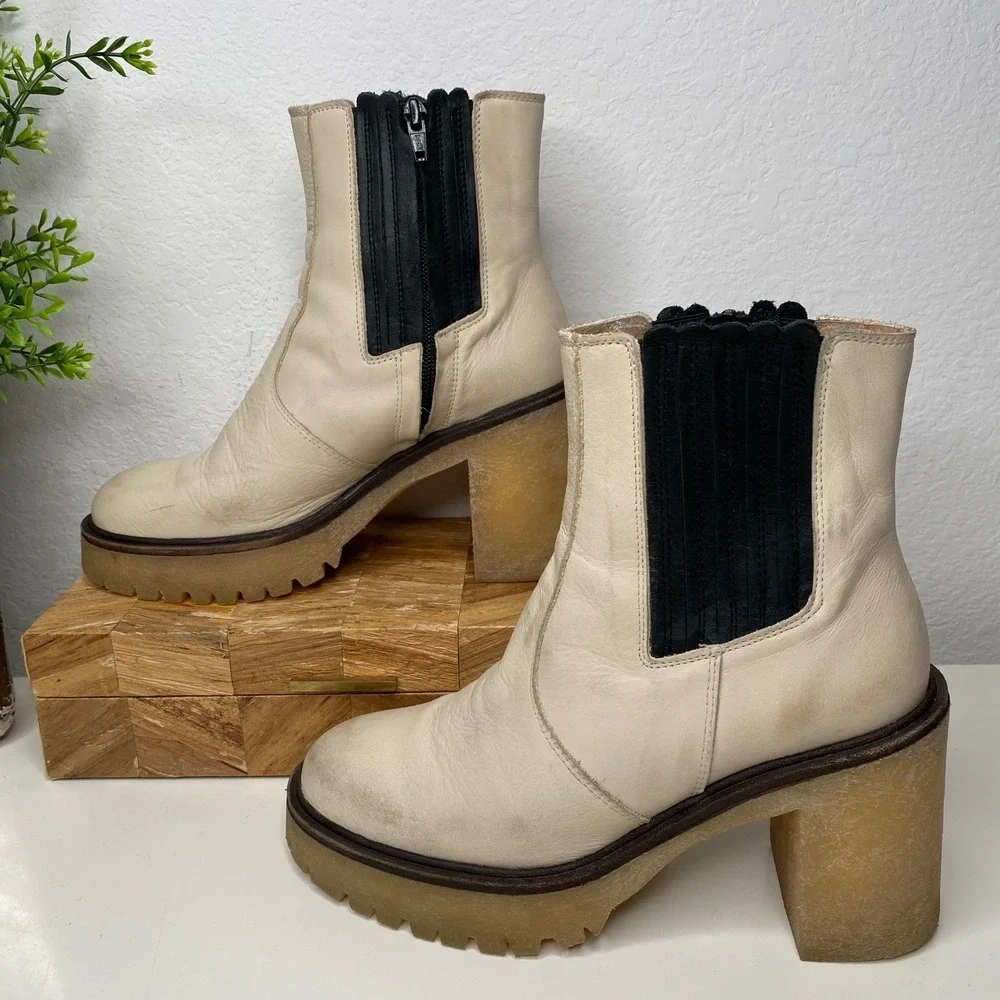 Free People James Chelsea Ankle Boots Cream Leather Platform Size 37 EU/6-6.5 US